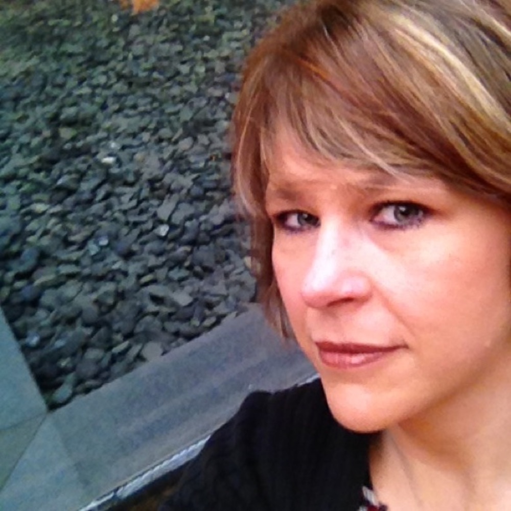 Meet your Posher, Eva